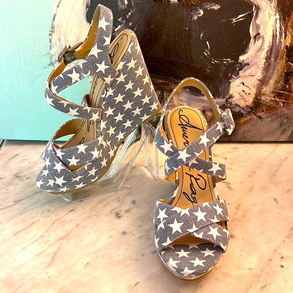 American Rag Shoes - NEW Condition American Rag Rachey American Star Wedges!
